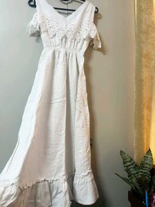 White Cold Shoulder Lace Maxi Dress