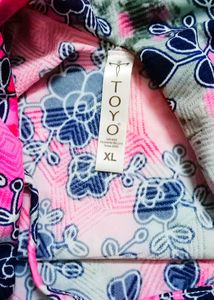 Floral Print V-Neck Top