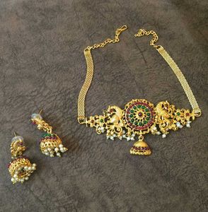 Elegant Gold-toned Necklace & Earring Set