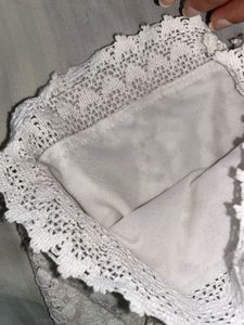 Chic White Lace Shorts