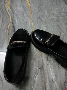 Chic Black Patent Loafers
