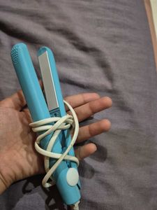 Compact Blue Hair Straightener