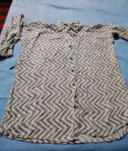 Stylish Geometric Print top