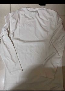 Price 💧 💧 Zara White T-Shirt