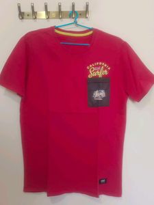 California Surfer Graphic Tee