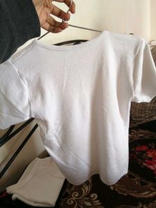 fitted top