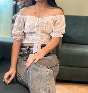 Floral Print Puff Sleeve Tie-Front Top