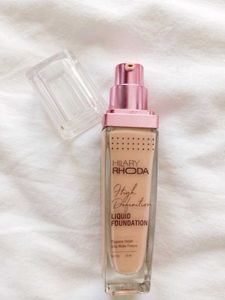 Hilary Rhoda High Definition Liquid Foundation