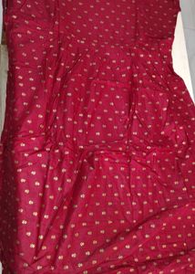 Elegant Maroon Kurta with Golden Motifs