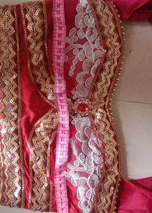 red  blouse