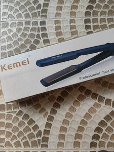 Kemei Professional Hair Straightener