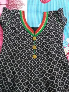 Patterned Anarkali Kurta