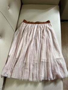 Elegant Beige Tulle Skirt