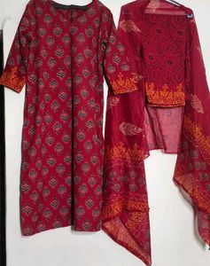 Beautiful Red Ethnic Kurta Set