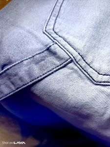 Stylish Men's Grey Denim Jeans