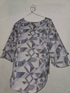 Geometric Print Bell Sleeve Top