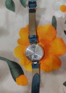 Stylish Women's Analog Watch