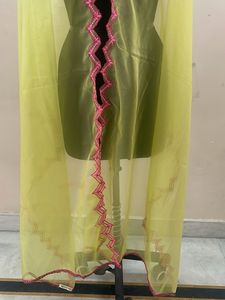 Chic Yellow Dupatta with Pink Border