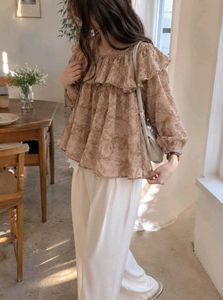 New with tag Korean Ruffled Floral Print Blouse
