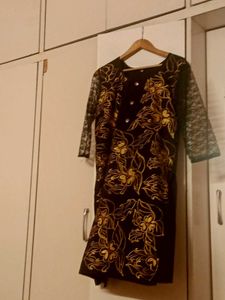 Stylish Kurta with Lace Sleeves