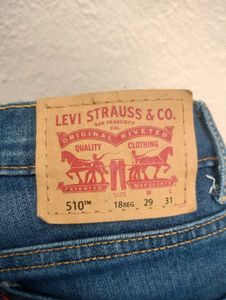 👖Levi's Versatile Navy Denim