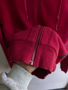Cozy Red Zip-Up Uniqlo Hoodie