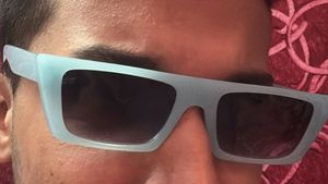 RARE Blue stylish glasses for men and women
