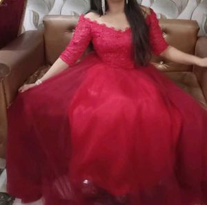 RED LACE GOWN