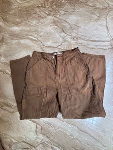 Brown Cargo Pants🤎