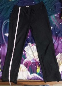 Comfortable unisex Black Jogger Pants