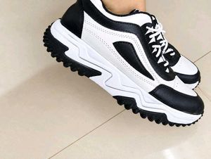 Stylish Black &amp; White Sneakers