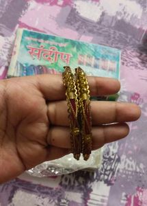 Maroon Chura With Gold-plated Pola Bangles
