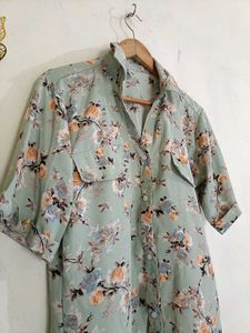 Pastel green half shirt
