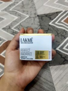 Lakme Perfect Radiance Day Creme