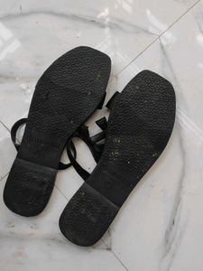 Westside Flat Bow Sandals.