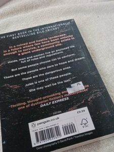 Wool by Hugh Howey - Sci-Fi Novel