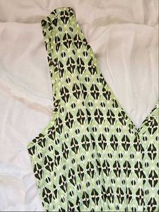 Flowy Summer Dress (Dressberry)