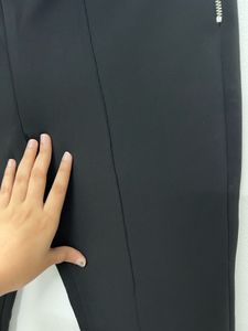 Classy Black Pants🐾