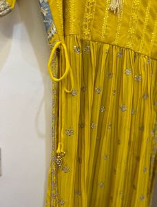 Elegant Yellow Kurta Set