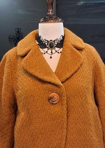 Stylish Cropped Jacket
