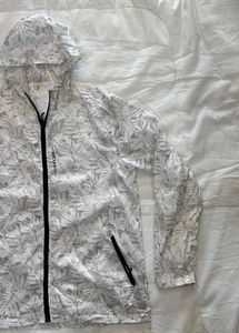 Lightweight Leaf Print upper Jacket