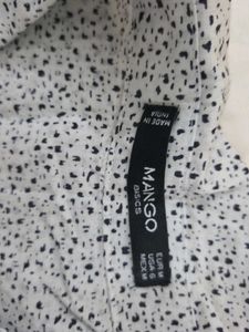 Chic Dotted Button-Up Shirt Mango