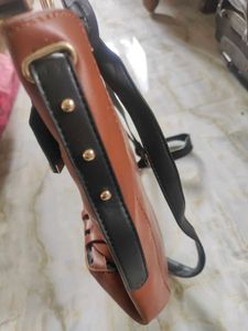 VanHeusen Chic Handbag