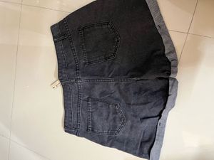 High Waisted Rolled Hem Denim Shorts