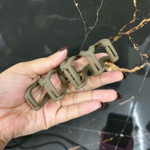 Chic Hair Claw Clip