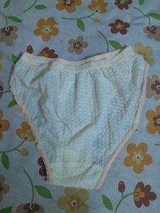 self design bra and panty set