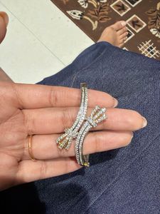 Exquisite Diamond Bow Ring