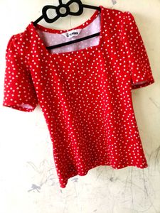 Red Heart Print Puff Sleeve Top