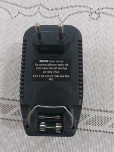 RadioShack 85W Step-Down Converter Vintage