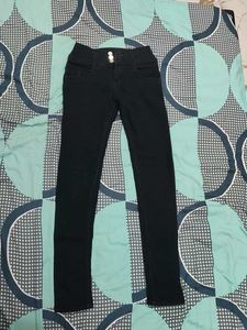 Black High Waisted Skinny Jeans